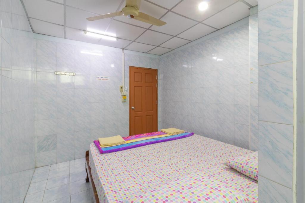 New Central Guesthouse Bangkok Zewnętrze zdjęcie