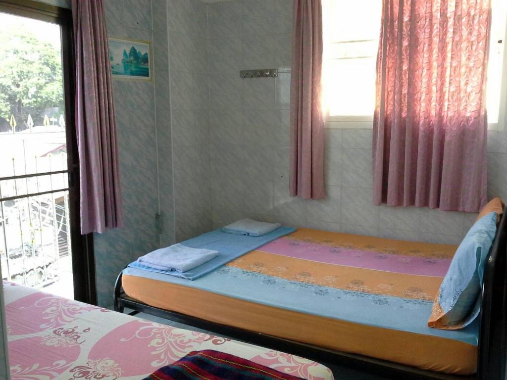 New Central Guesthouse Bangkok Zewnętrze zdjęcie